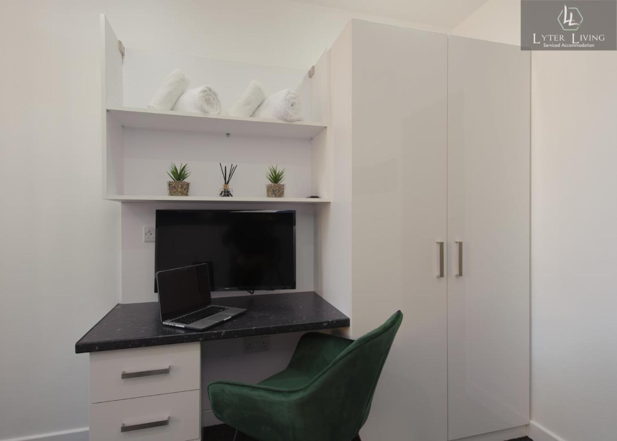 Studio Apartments By Lyter Living Desks & Wifi - Monthly Stays Available 레스터 외부 사진